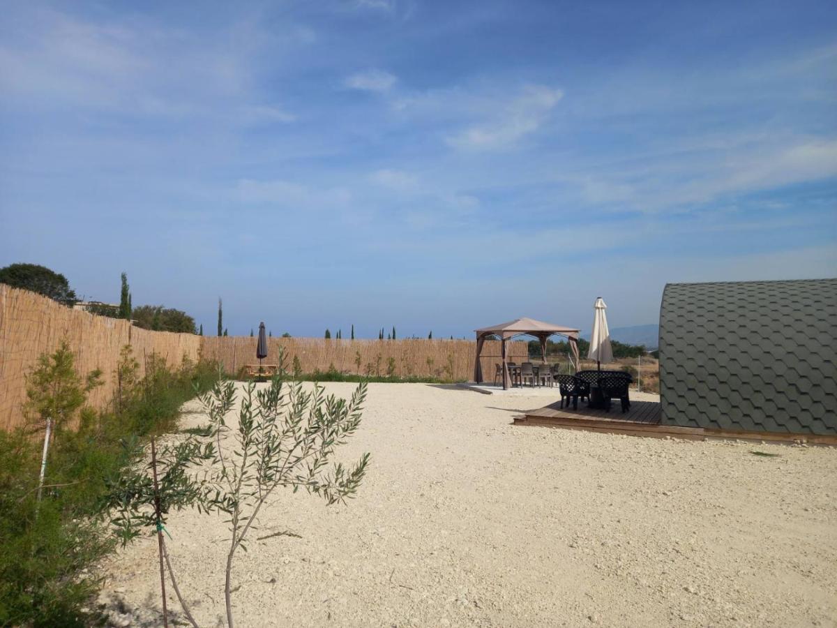 Glamping Pod Hotell Prodromi Exteriör bild